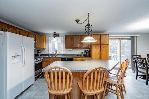 5 Grise Dr, Chicopee, MA 01020 photo 10