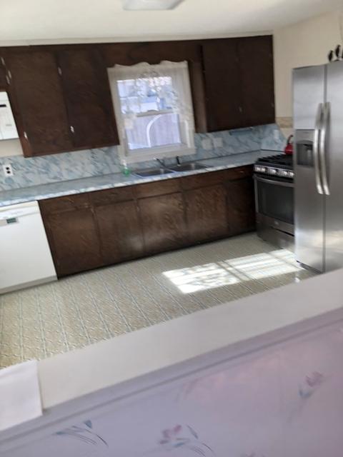 68 Bernard, Springfield, MA 01109 photo 5