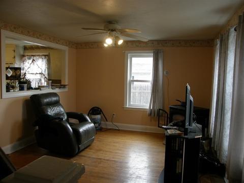 55 Hillside Ave, Webster, MA 01570 photo 3