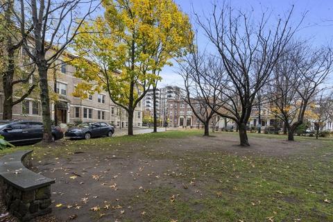 62 Dwight St #2, Brookline, MA 02446 photo 20