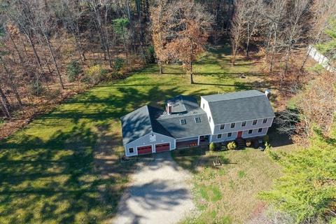 245 Forest St, Dunstable, MA 01827 photo 2
