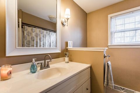85 Gates Ln, Worcester, MA 01603 photo 19