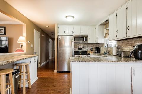 85 Gates Ln, Worcester, MA 01603 photo 30