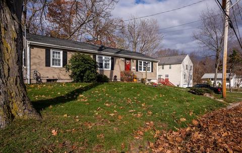 85 Gates Ln, Worcester, MA 01603 photo 3