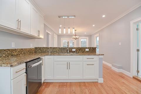 95 Messinger St, Canton, MA 02021 photo 12