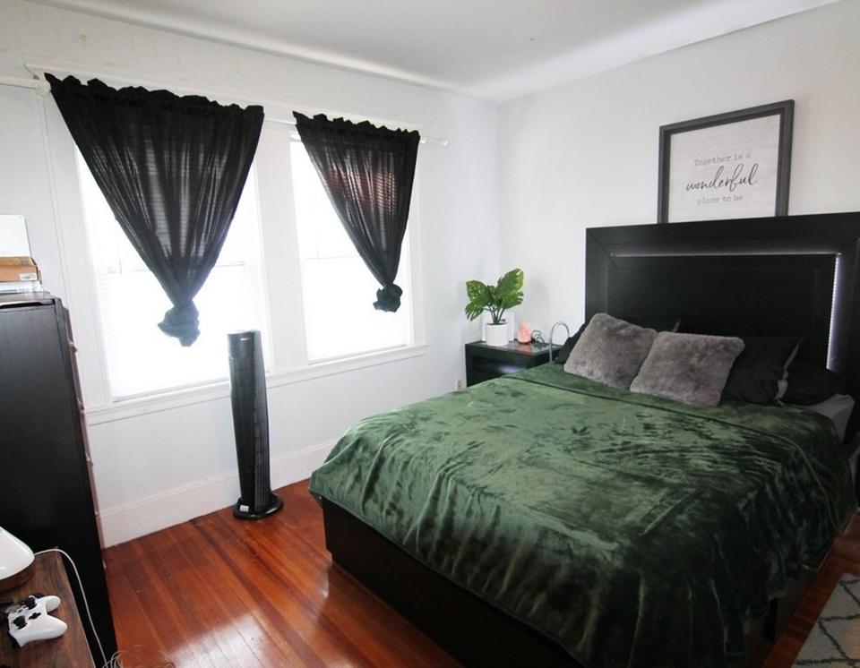  151 Edinboro St, Newton, MA 02460 photo 9