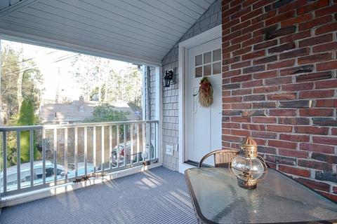 24 Walters Ave, Dedham, MA 02026 photo 3