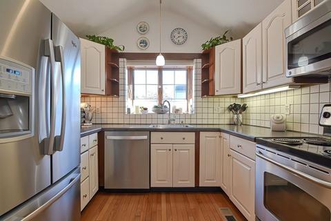 24 Walters Ave, Dedham, MA 02026 photo 13