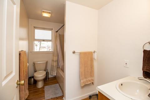 16 Roy St, Worcester, MA 01603 photo 18