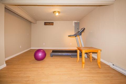 16 Roy St, Worcester, MA 01603 photo 20