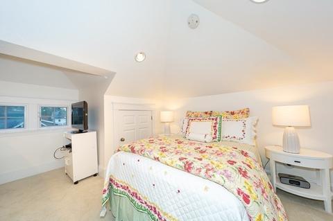 19 Washburn Ave, Needham, MA 02492 photo 20