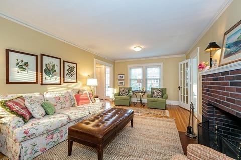 19 Washburn Ave, Needham, MA 02492 photo 5