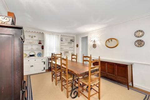 1 Ware Ln, Marblehead, MA 01945 photo 7