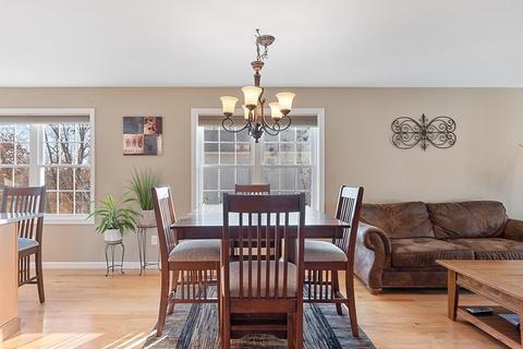 52 Pierce Ave, Worcester, MA 01605 photo 17