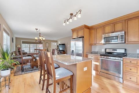52 Pierce Ave, Worcester, MA 01605 photo 10