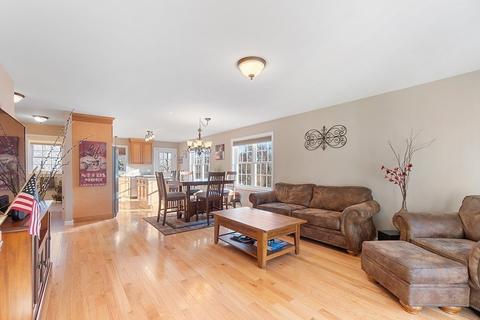 52 Pierce Ave, Worcester, MA 01605 photo 9
