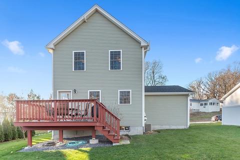 52 Pierce Ave, Worcester, MA 01605 photo 6