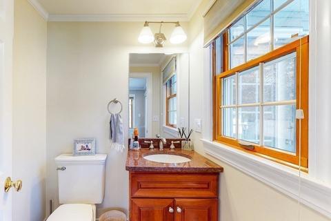 9 Mellen St, Needham, MA 02494 photo 11