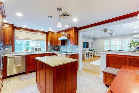 9 Mellen St, Needham, MA 02494 photo 13