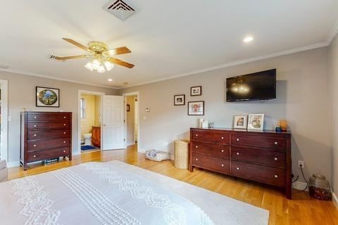 9 Mellen St, Needham, MA 02494 photo 25