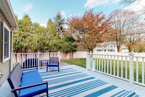 9 Mellen St, Needham, MA 02494 photo 21