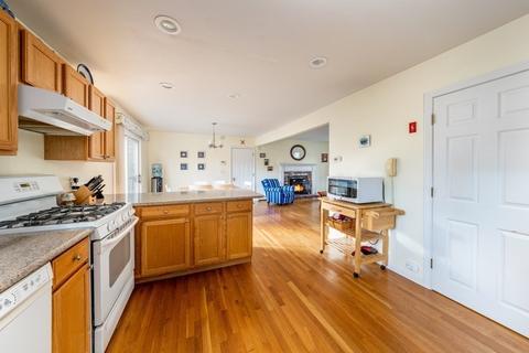57 Spinnaker Dr, Mashpee, MA 02649 photo 10