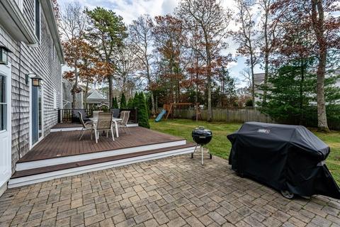 57 Spinnaker Dr, Mashpee, MA 02649 photo 6