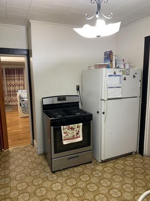 9 Everett St, Everett, MA 02149 photo 6