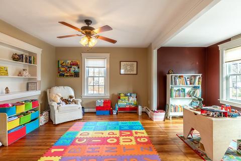 104 Acton St, Maynard, MA 01754 photo 8