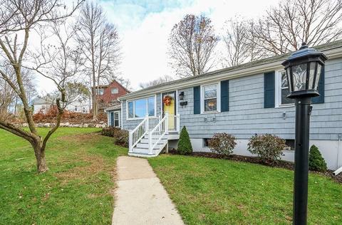 40 Cherry St, Braintree, MA 02184 photo 4