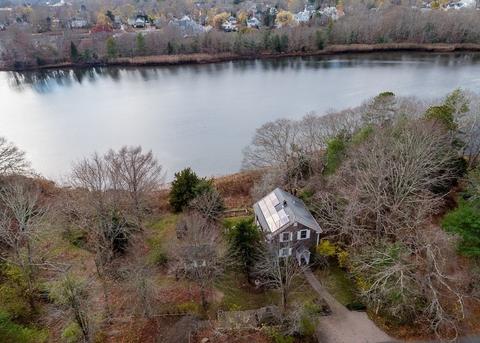 33 Mayflower Rdg, Wareham, MA 02571 photo 1
