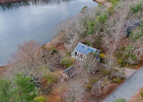 33 Mayflower Rdg, Wareham, MA 02571 photo 2