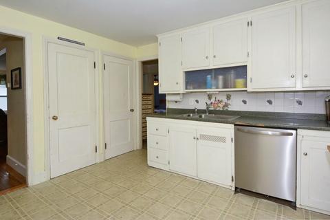 189 S Flagg St, Worcester, MA 01602 photo 8