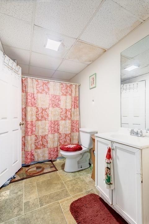 52 Vale St, Worcester, MA 01604 photo 5