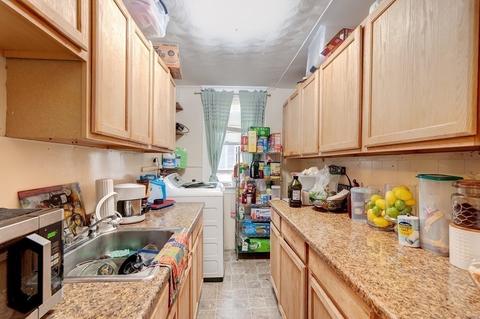 52 Vale St, Worcester, MA 01604 photo 10
