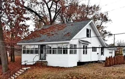 112 Lake Dr, Springfield, MA 01151 photo 1