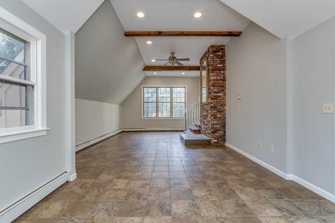 60 Londonderry Rd, Windham, NH 03087 photo 8