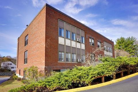 61 Wright St #201, Stoneham, MA 02180 photo 2