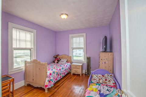 247 Osborne Ter, Springfield, MA 01104 photo 17