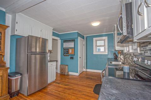 247 Osborne Ter, Springfield, MA 01104 photo 6