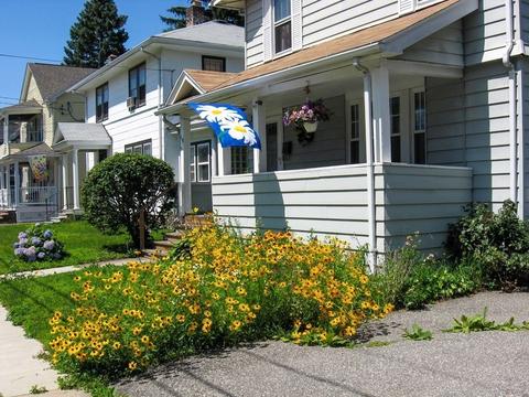 115 Edendale St, Springfield, MA 01104 photo 2