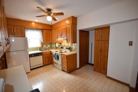 115 Edendale St, Springfield, MA 01104 photo 10
