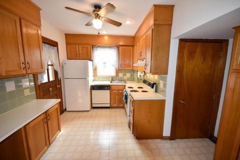 115 Edendale St, Springfield, MA 01104 photo 7