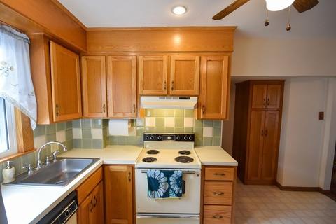 115 Edendale St, Springfield, MA 01104 photo 6