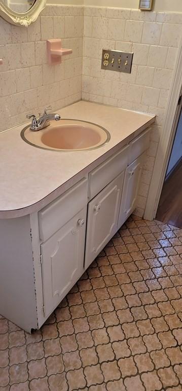 30 Miscoe Rd, Worcester, MA 01604 photo 23