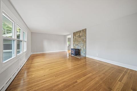 93 Forest Rd, Stoughton, MA 02072 photo 4