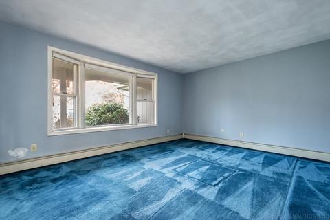 4 Huron Dr, Framingham, MA 01701 photo 5