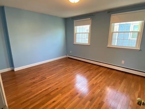 18 Central St #5, Marblehead, MA 01945 photo 5
