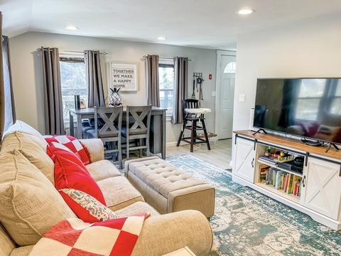 7 Indian Neck Rd, Wareham, MA 02571 photo 3