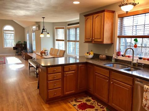 8 Marks Way, Maynard, MA 01754 photo 6